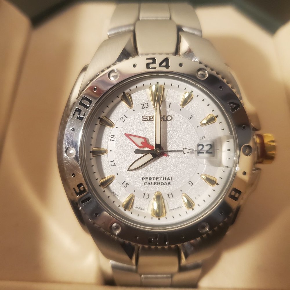 Seiko Perpetual Calendar Gmt White Dial 8f56 Mens Wat… Gem